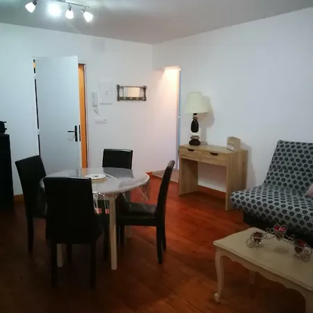 Beau T2 Lumineux 1er Etage Apartment